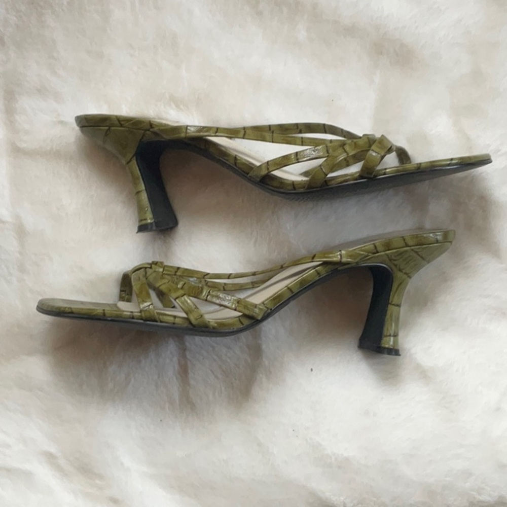 BP sandals 8M